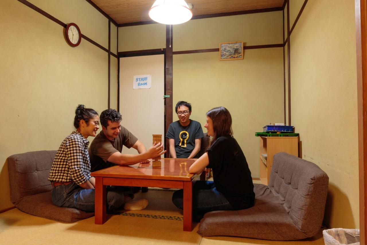 J-Hoppers Hida Takayama Guest House Екстер'єр фото