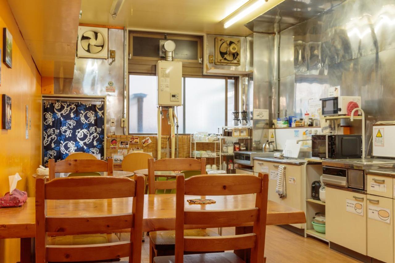 J-Hoppers Hida Takayama Guest House Екстер'єр фото