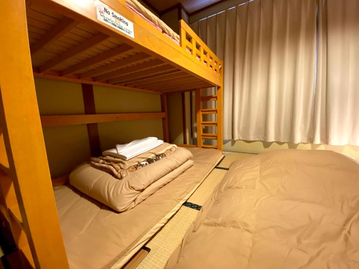 J-Hoppers Hida Takayama Guest House Екстер'єр фото