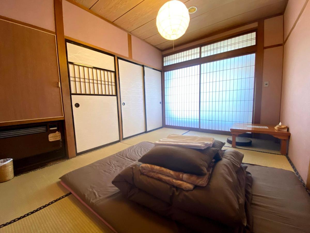 J-Hoppers Hida Takayama Guest House Екстер'єр фото